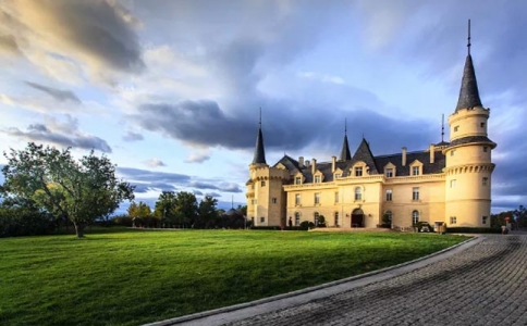 寧波保稅區(qū)喜瑞倍進(jìn)出口有限公司 智利進(jìn)口紅酒